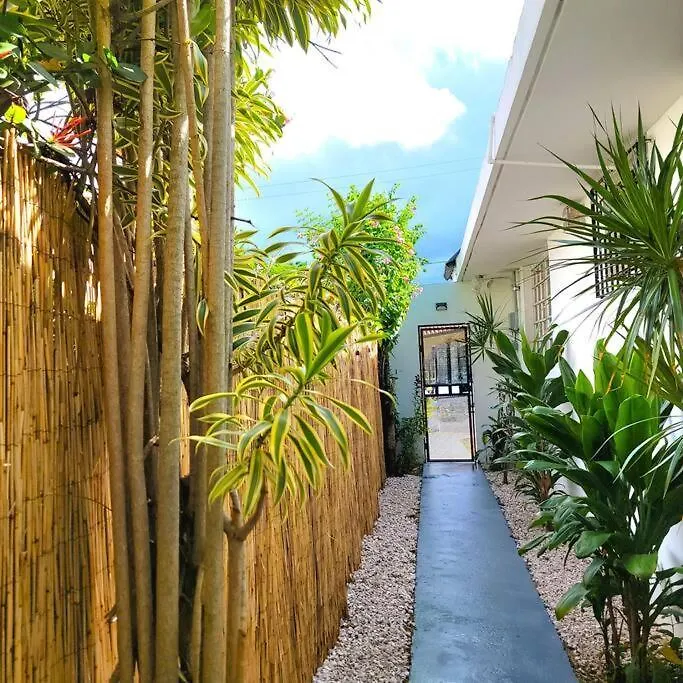 Garden Art Studio Apartment San Juan